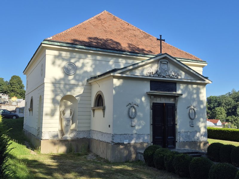 Hrobka Haugwitzů – fotografie